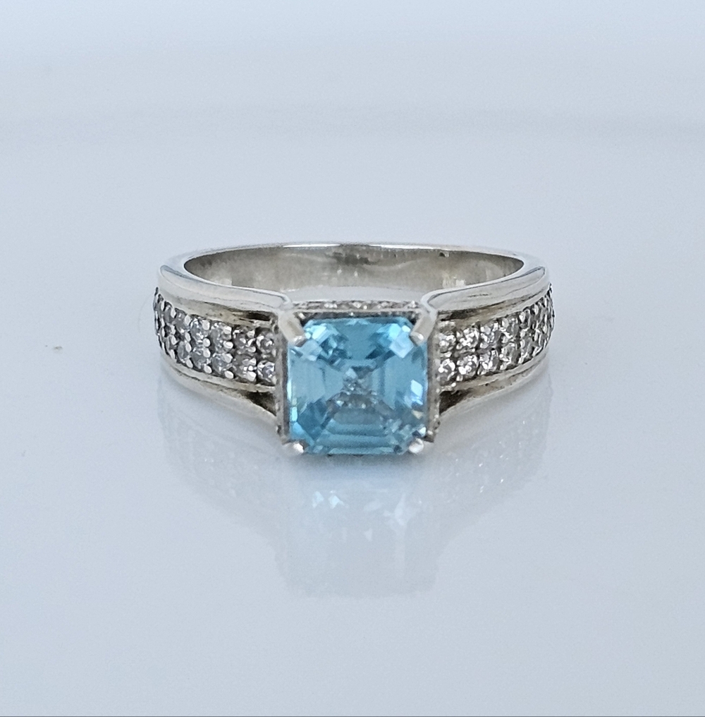 Genuine Blue Zircon Bridge Ring Sterling Silver Platinum Overlay Size 6!